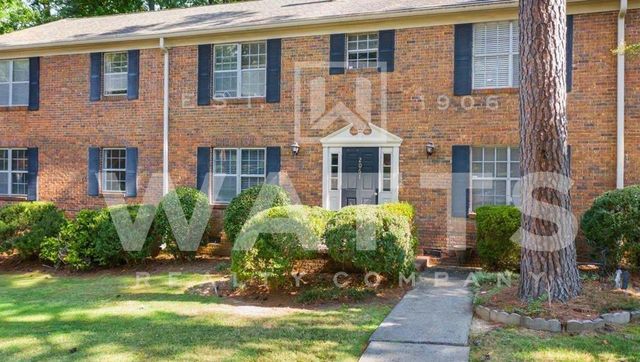 2061 Montreat Cir #A, Vestavia Hills, AL 35216