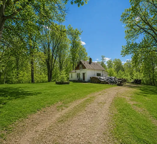 19589 Nokay Lake Rd, Deerwood, MN 56444