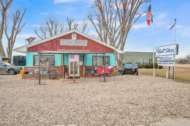 2013 21st St, Milford, IA 51351