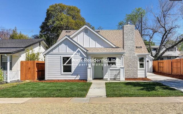 4867 V St, Sacramento, CA 95817