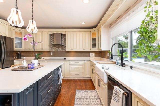 4734 Jefferson Street, Hollywood, FL 33021
