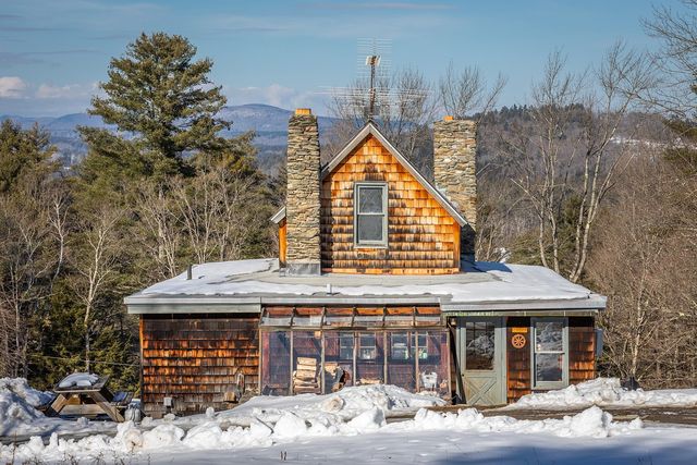 340 Melendy Hill Road, South Londonderry, VT 05155