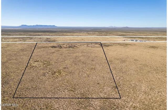 69 City, Salt Flat, TX 79847