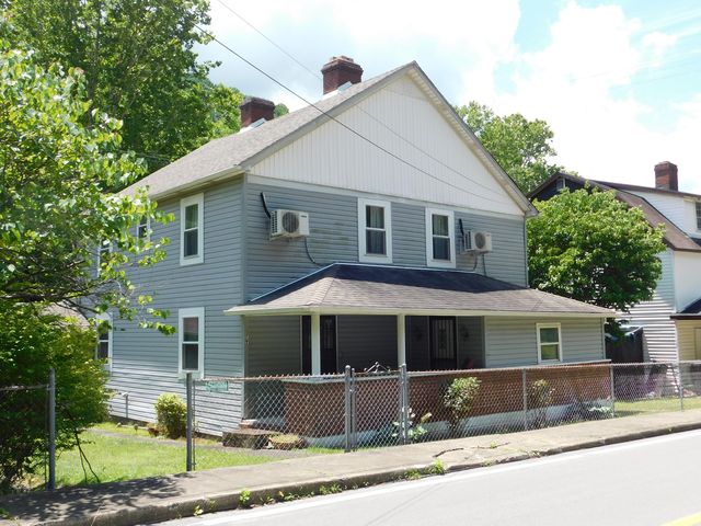 179 W  Main St, Lynch, KY 40855