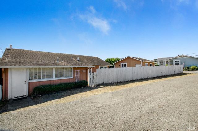 1235 Bay View St, Bodega Bay, CA 94923