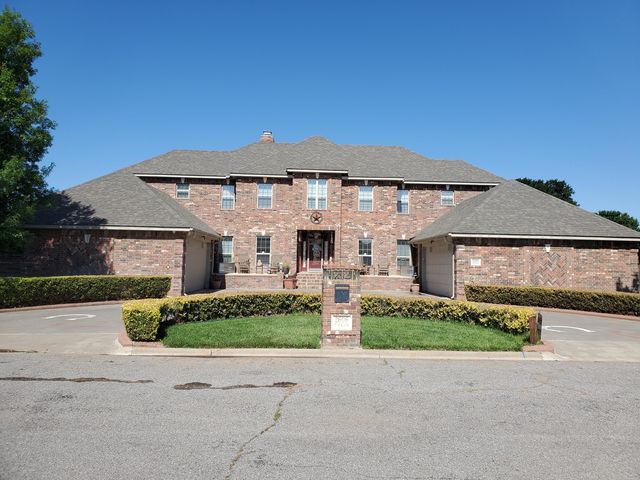 2606 S  Texas St, Perryton, TX 79070