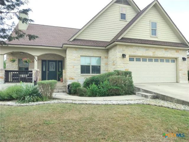 127 Augusta Dr, Wimberley, TX 78676