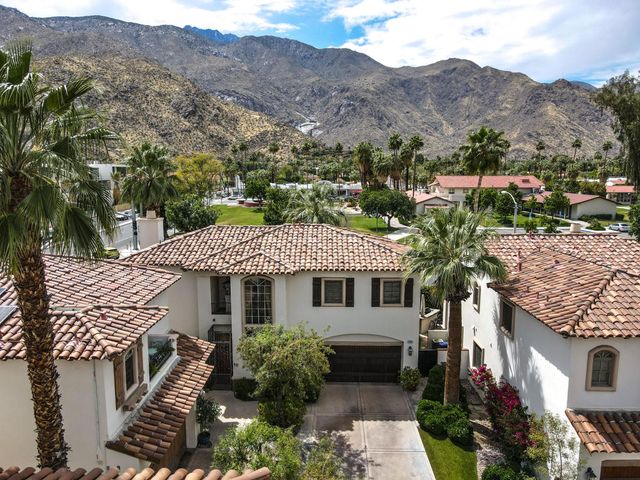550 N  Indian Canyon Dr, Palm Springs, CA 92262