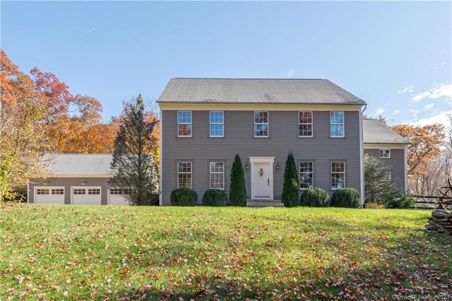 12 Old Homestead Ln, South Kent, CT 06785