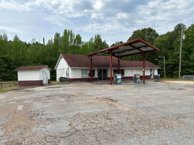 35759 Highway 8 E, Gore Springs, MS 38929