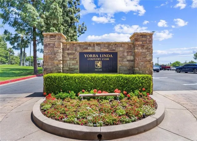 5822 Sunmist Dr, Yorba Linda, CA 92886
