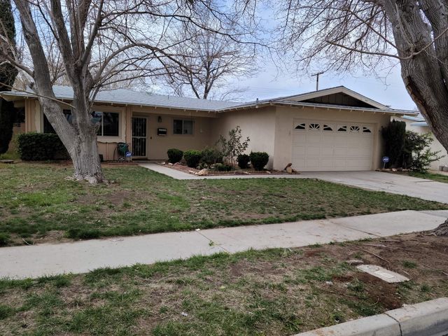 44515 Denmore Ave, Lancaster, CA 93535