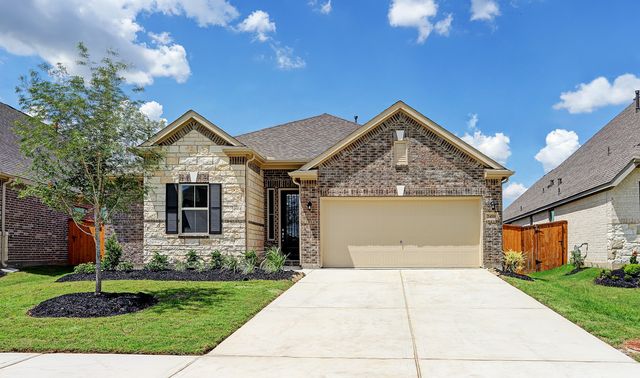 Chase Plan in Windrose Green, Angleton, TX 77515