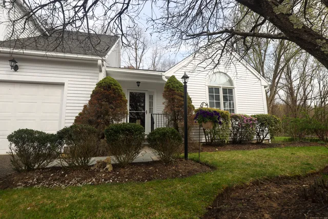 93 Quarry Ridge Road #93, New Preston Marble Dale, CT 06777
