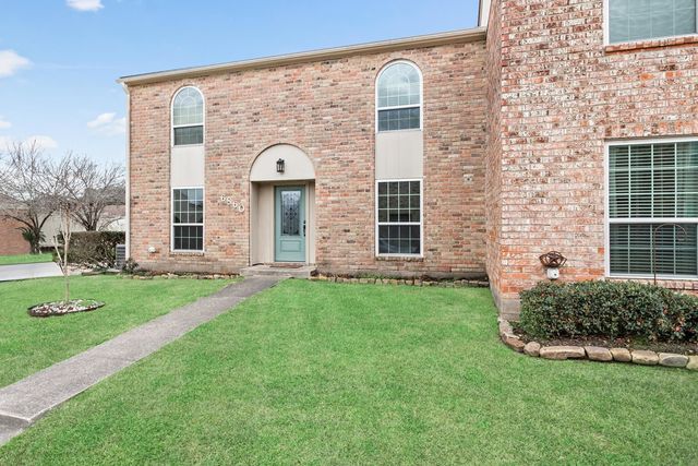 6860 Marshall Place Dr, Beaumont, TX 77706