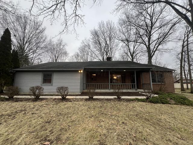 588 Country Club Rd, Whitehall, OH 43213