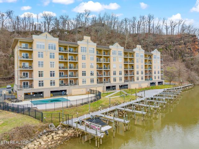 3001 River Towne Way #201, Knoxville, TN 37920
