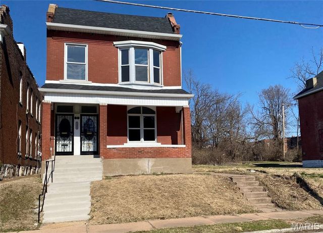 5331 Ridge Ave, Saint Louis, MO 63112