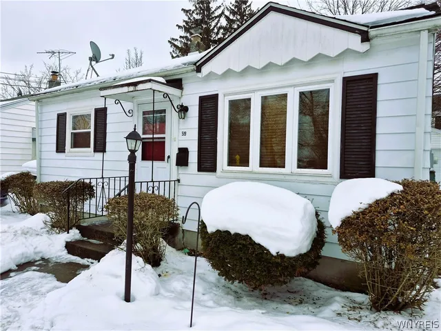 519 Saint Lawrence Ave, Buffalo, NY 14216
