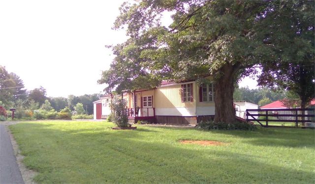3051 Caney Fork Creek Rd, Liberty, KY 42539