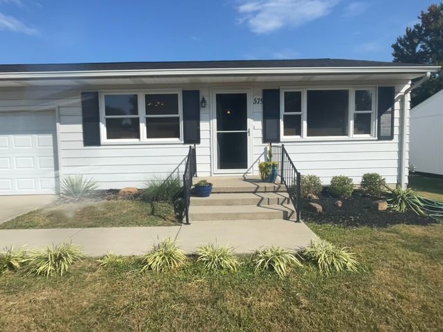 579 W  5th St, Chillicothe, OH 45601