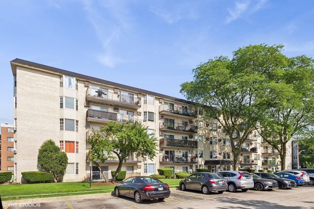 5506 Lincoln Ave #418, Morton Grove, IL 60053