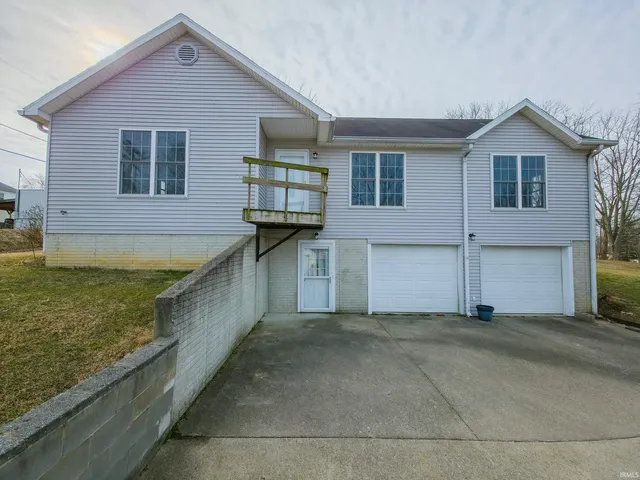202 E  Oak St, Allendale, IL 62410