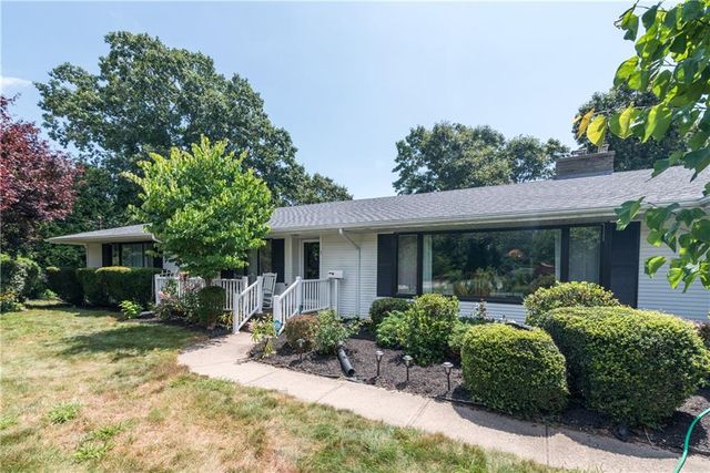 3 Boiling Spring Ave, Westerly, RI 02891