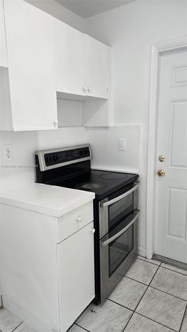 1345 NW 28th St, Miami, FL 33142