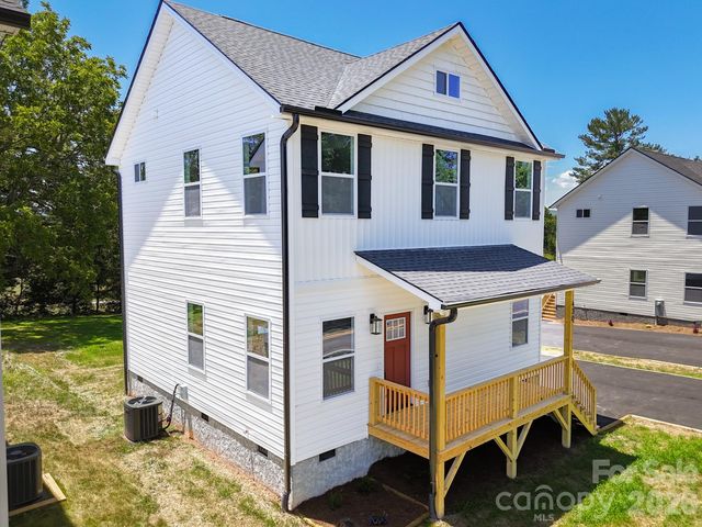 430 Hazel Mill Rd, Asheville, NC 28806
