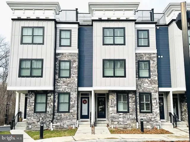 2001 Hyview Ter, Fort Washington, PA 19034