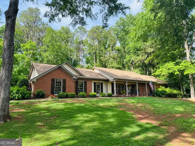103 Powers Ct, Lagrange, GA 30240