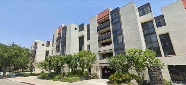 222 S  Central Ave #411, Los Angeles, CA 90012