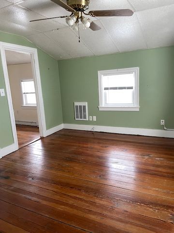 599 Wickenden St #2, Providence, RI 02903