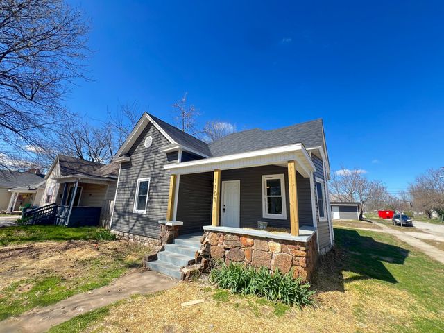 1101 W  Division St, Springfield, MO 65803