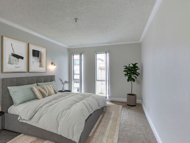 378 Van Buren Ave #108, Oakland, CA 94610
