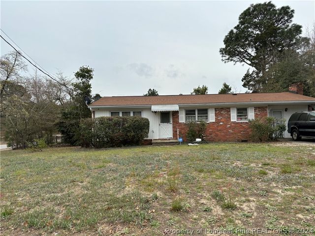 3503 Carlos Ave, Fayetteville, NC 28306