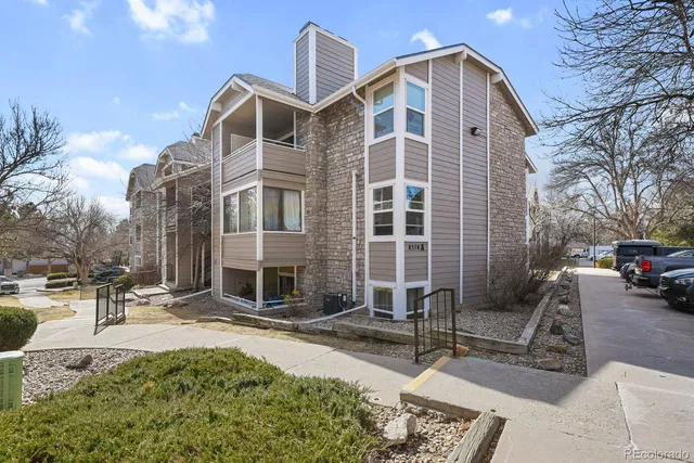 8378 S Upham Way #A305, Littleton, CO 80128