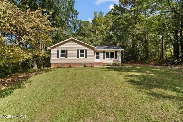 313 Mcarthur Drive, Rockingham, NC 28379