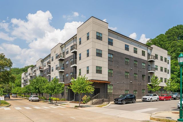 782 Riverfront Pkwy #407, Chattanooga, TN 37402