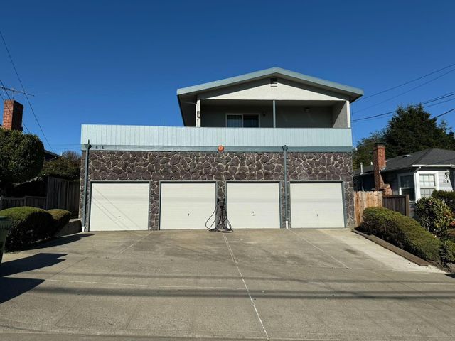 816 Liberty St #2, El Cerrito, CA 94530