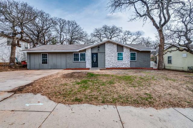 768 Shady Ln, Hurst, TX 76053