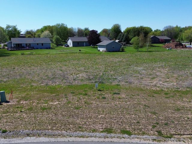 Red Cardinal Dr #15, Greenville, WI 54942