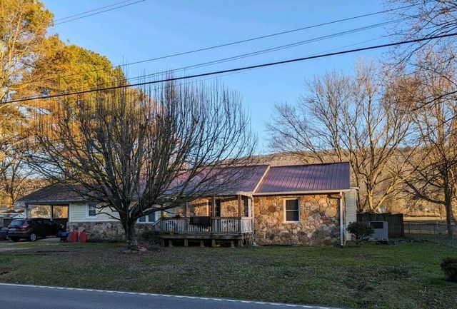 13046 Griffith Hwy, Whitwell, TN 37397