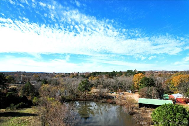 36770 Pleasant Valley Rd, Wister, OK 74966
