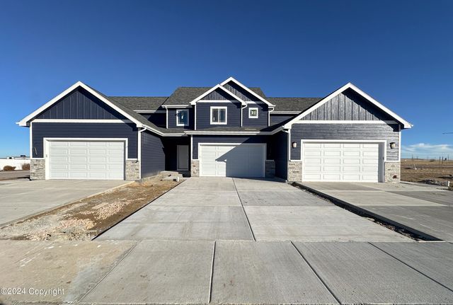 3805 Red Lodge Dr, Gillette, WY 82718