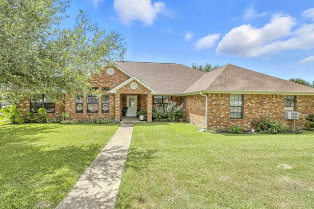 408 Aspen Bend St, Crockett, TX 75835