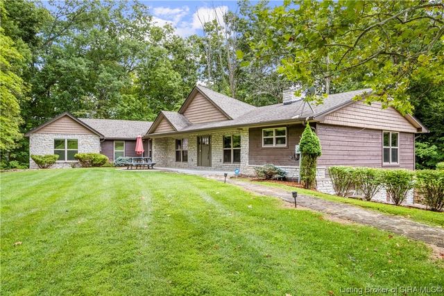 801 Holz Road, New Albany, IN 47150