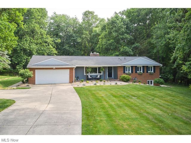 4714 Heather Hills Rd, Akron, OH 44333