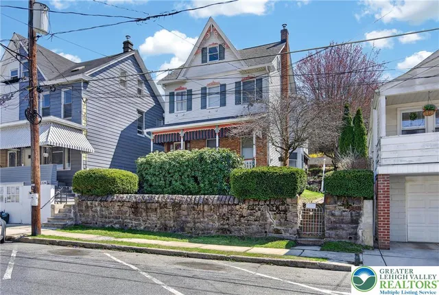 228 W  Abbott St, Lansford, PA 18232